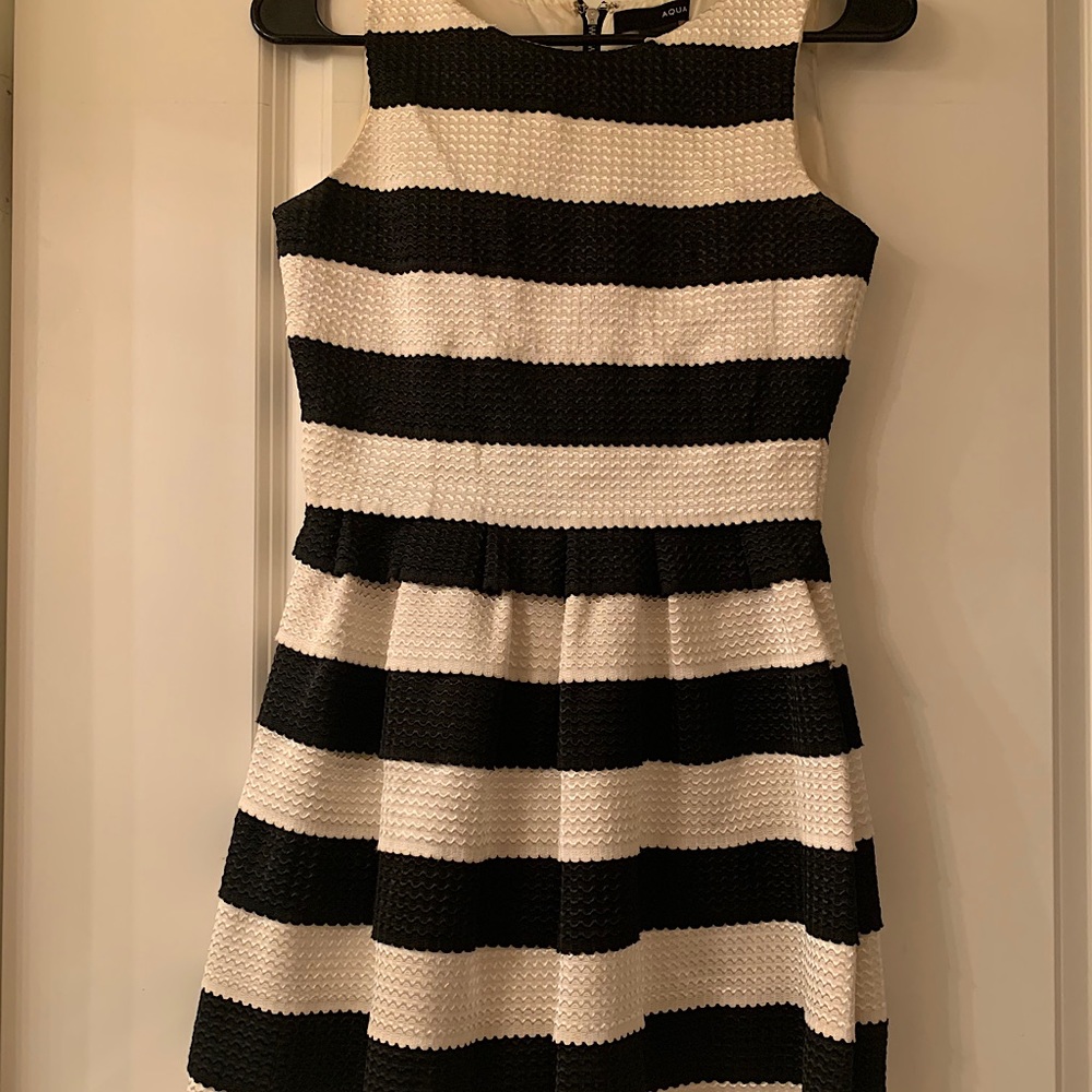 B&W Fit & Flare AQUA dress